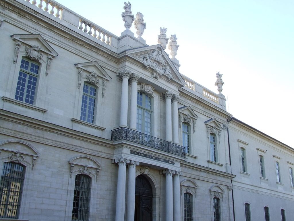 Façade Hôtel Dieu Carpentras